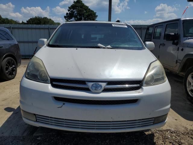 2005 Toyota Sienna XLE