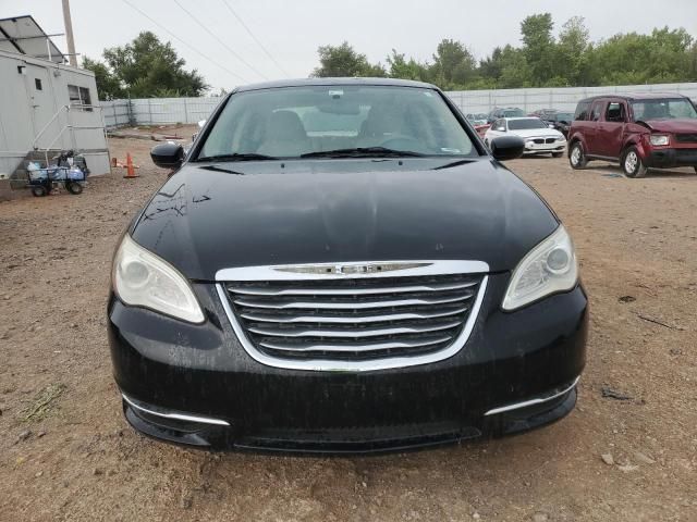 2013 Chrysler 200 LX