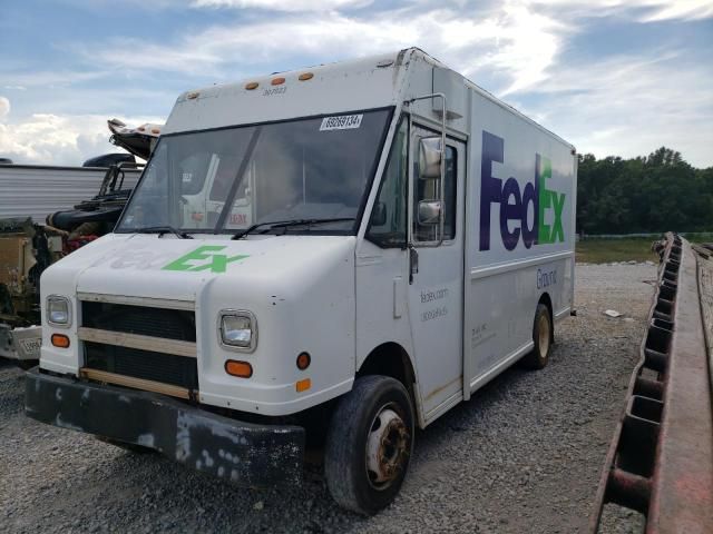 1999 Freightliner Chassis M Line WALK-IN Van