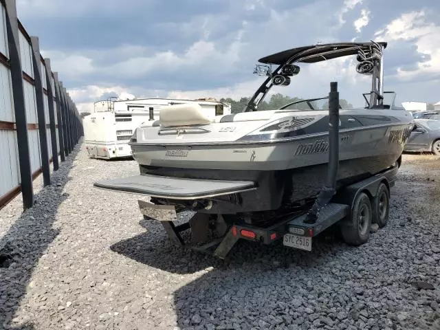 2010 MB2 Wakesetter