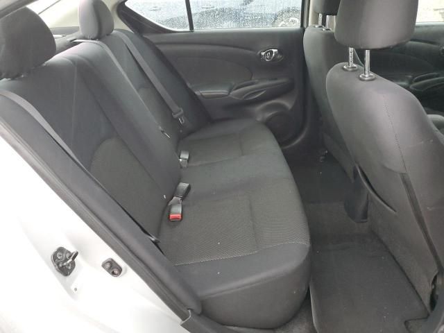 2013 Nissan Versa S