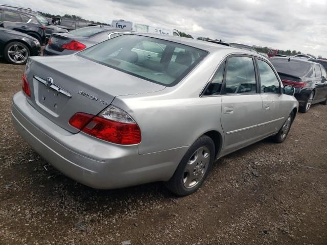 2004 Toyota Avalon XL