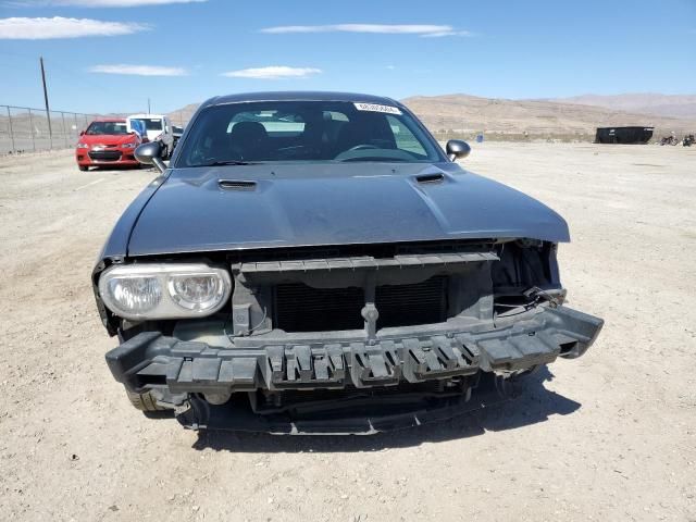 2012 Dodge Challenger SXT