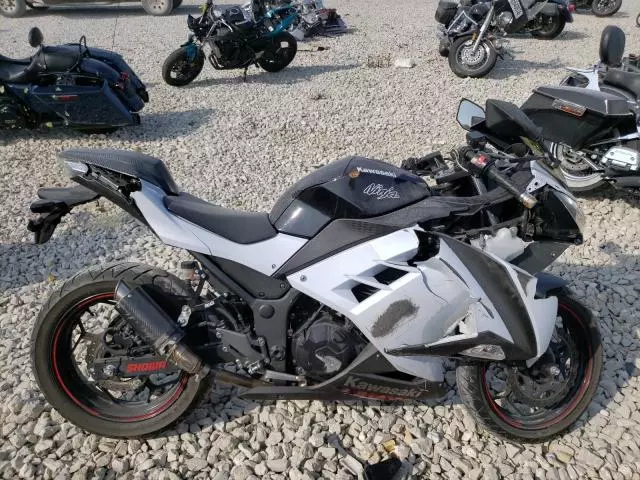 2014 Kawasaki EX300 A