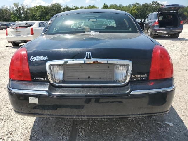 2009 Lincoln Town Car Signature Limited