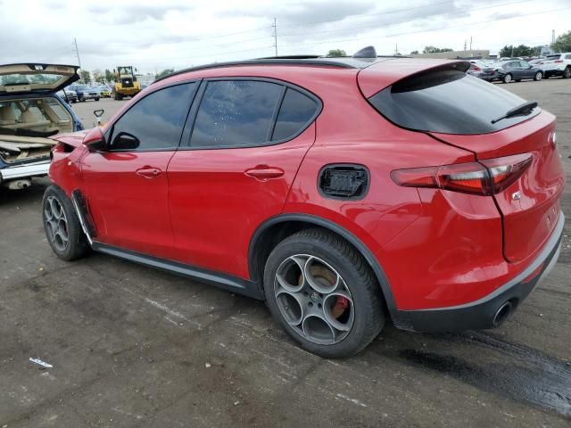 2018 Alfa Romeo Stelvio Sport