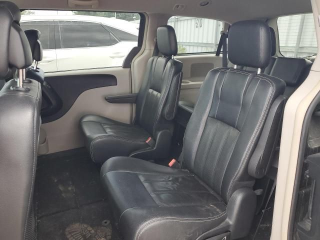 2016 Dodge Grand Caravan Crew