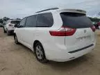 2017 Toyota Sienna LE