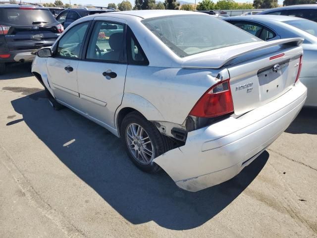 2005 Ford Focus ZX4