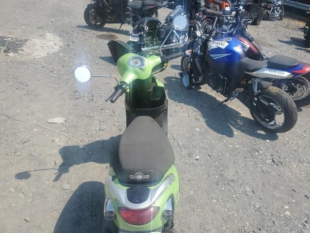 2022 Genuine Scooter Co. Buddy 50