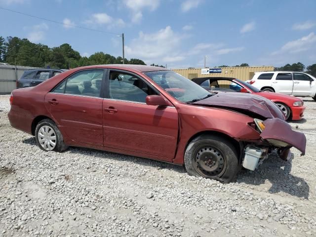 2005 Toyota Camry LE