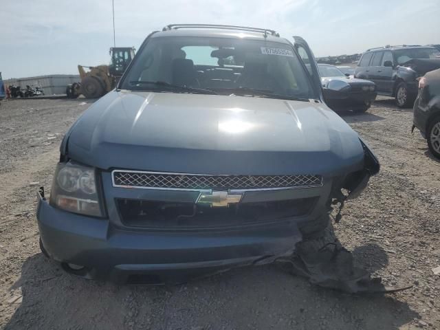 2011 Chevrolet Avalanche LTZ