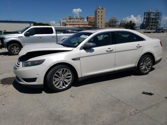 2015 Ford Taurus Limited