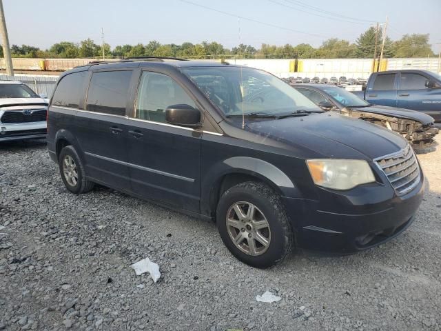 2009 Chrysler Town & Country Touring