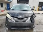 2014 Toyota Sienna XLE