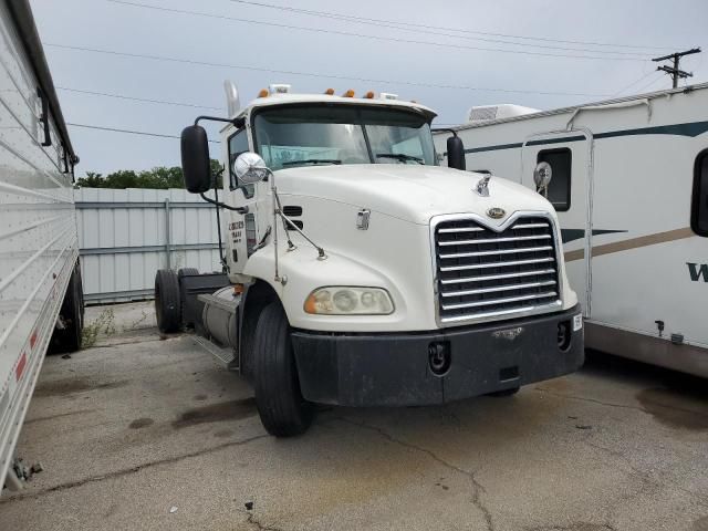 2006 Mack 600 CXN600