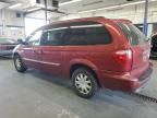 2006 Chrysler Town & Country Touring