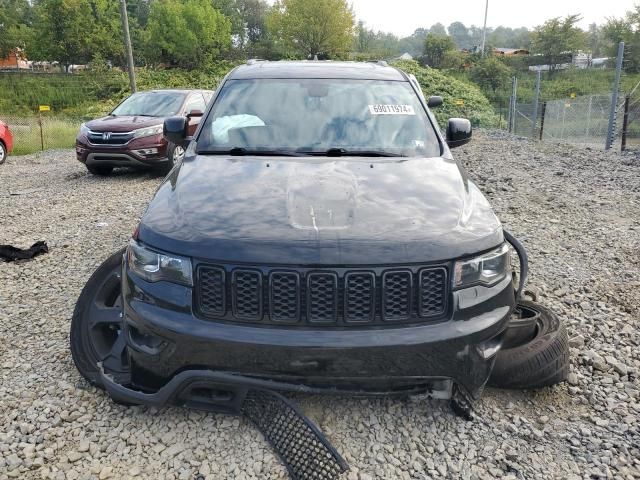 2020 Jeep Grand Cherokee Laredo