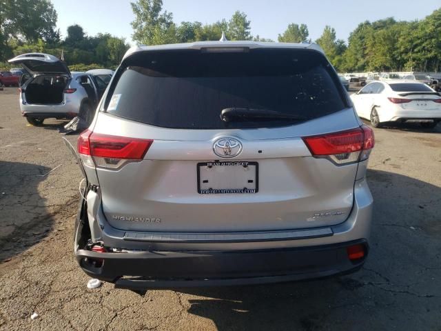 2019 Toyota Highlander SE