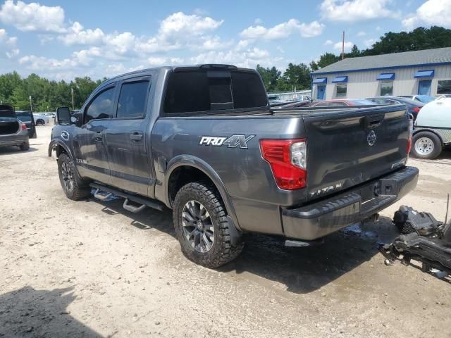 2017 Nissan Titan SV