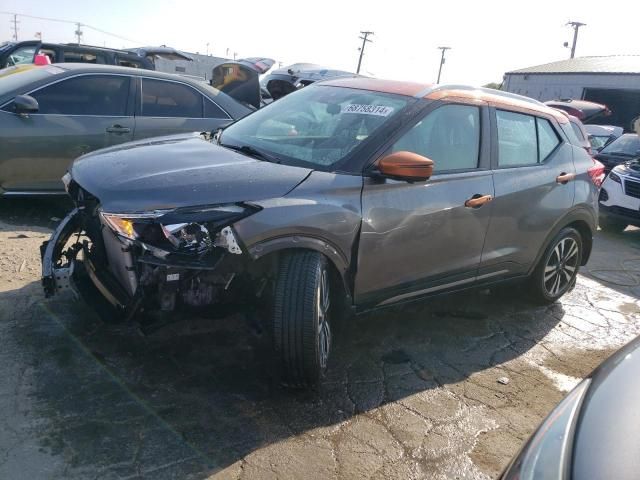 2020 Nissan Kicks SR