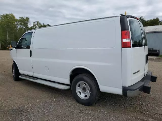 2022 GMC Savana G2500