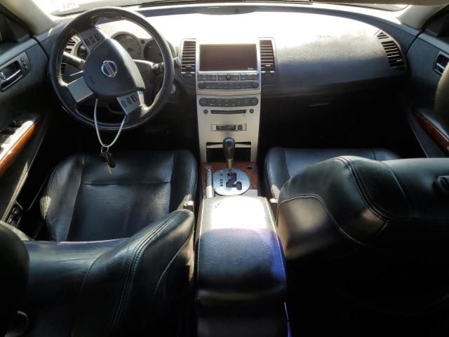 2005 Nissan Maxima SE