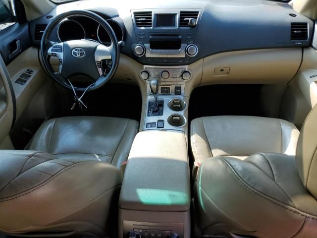 2011 Toyota Highlander Base