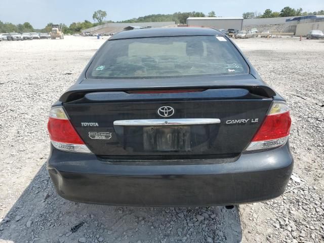 2005 Toyota Camry LE