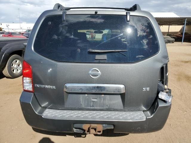 2006 Nissan Pathfinder LE