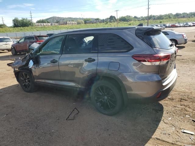 2019 Toyota Highlander SE