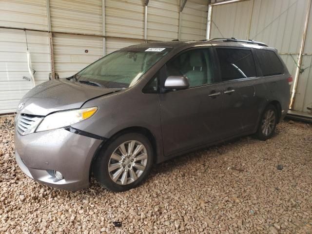 2011 Toyota Sienna XLE