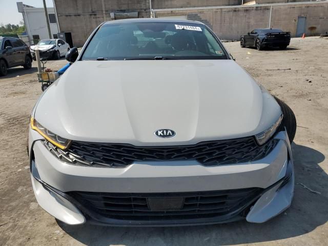 2021 KIA K5 GT Line