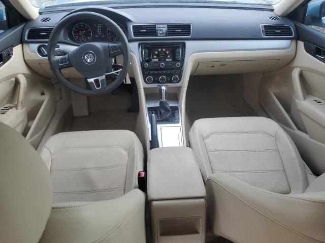 2012 Volkswagen Passat SE