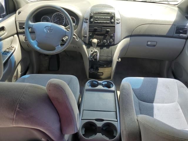 2007 Toyota Sienna CE