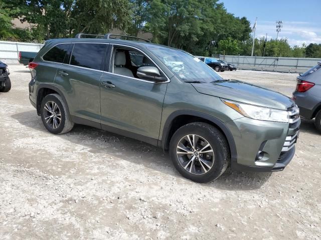 2019 Toyota Highlander LE