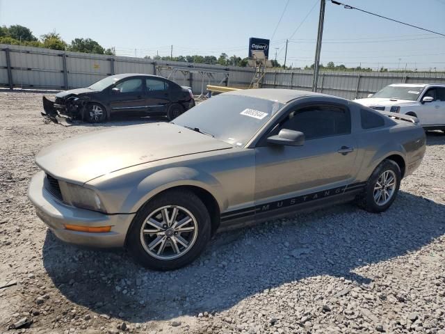 2005 Ford Mustang