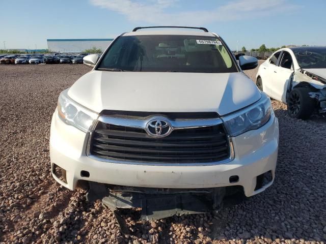 2015 Toyota Highlander LE