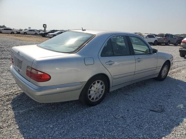 2001 Mercedes-Benz E 320