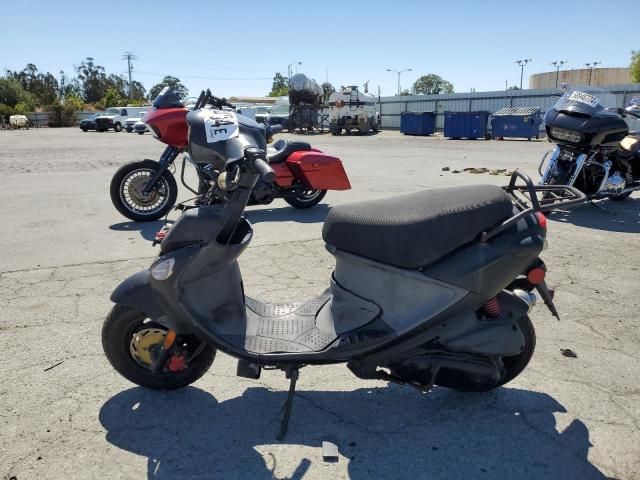 2015 Genuine Scooter Co. Buddy 170I