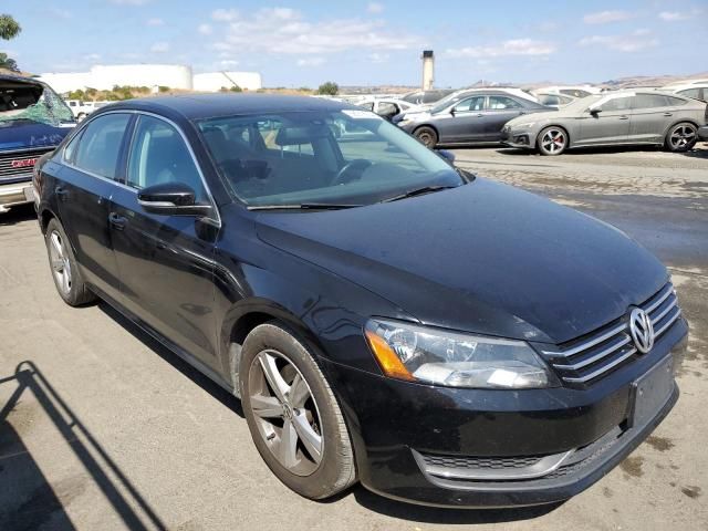 2013 Volkswagen Passat SE