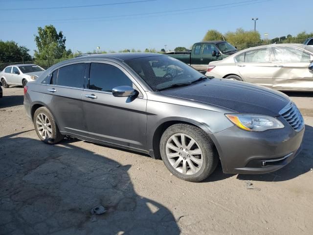 2013 Chrysler 200 Limited