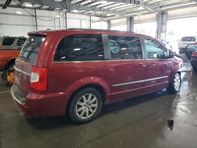 2012 Chrysler Town & Country Touring