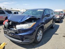 Toyota Vehiculos salvage en venta: 2015 Toyota Highlander LE