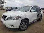 2014 Nissan Pathfinder SV Hybrid