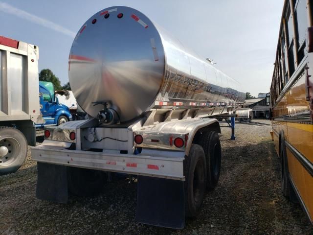 1990 Walker Tanker