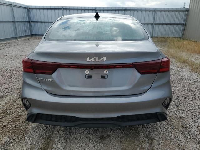 2023 KIA Forte LX