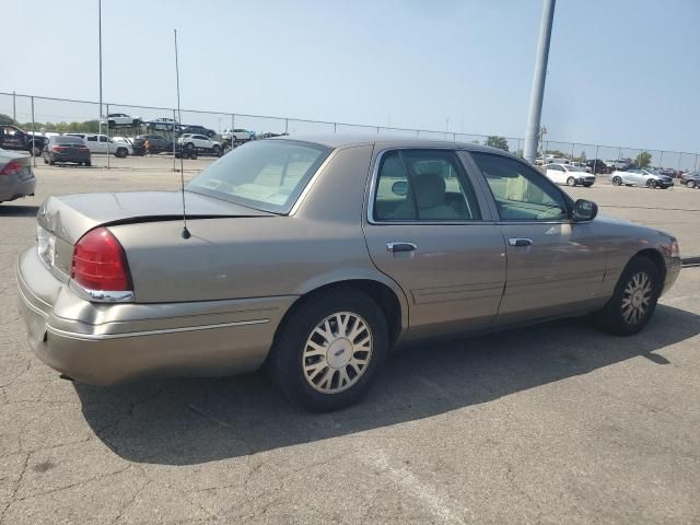 2005 Ford Crown Victoria LX