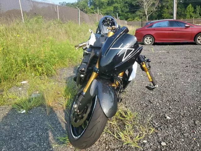 2021 Suzuki GSX-S750 M