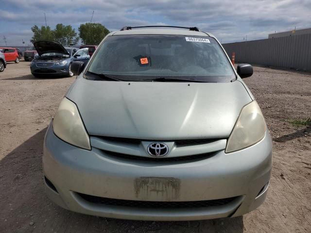 2006 Toyota Sienna CE